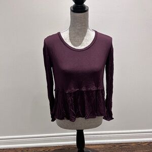 Aritzia Wilfred cropped burgundy top